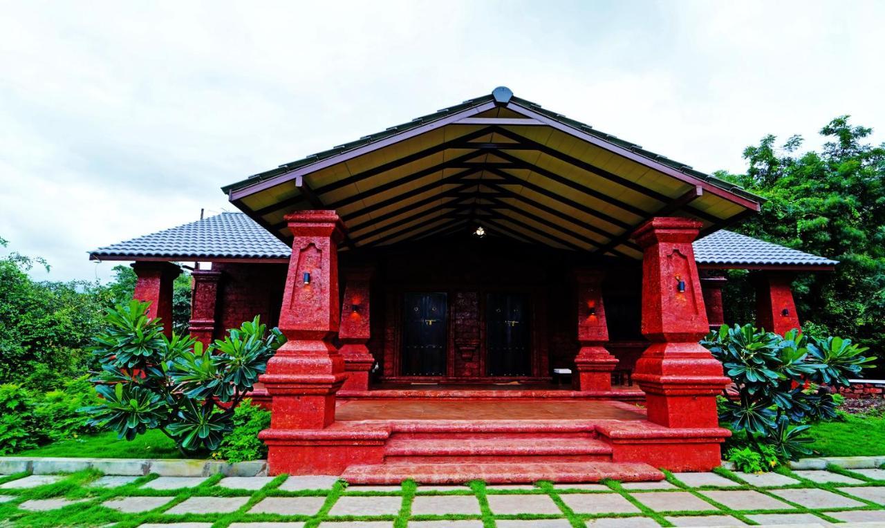 Siddhagiri Hotel And Resort Wai Dış mekan fotoğraf