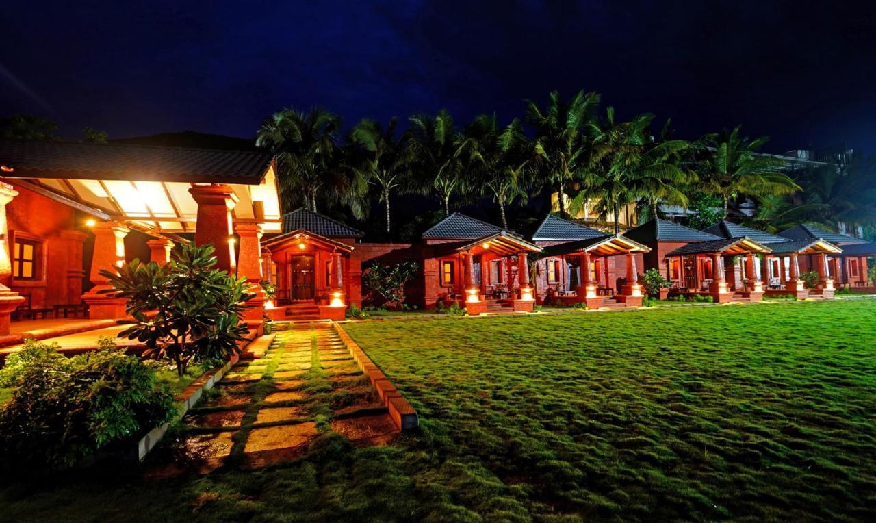 Siddhagiri Hotel And Resort Wai Dış mekan fotoğraf