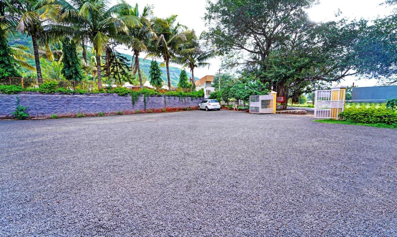Siddhagiri Hotel And Resort Wai Dış mekan fotoğraf